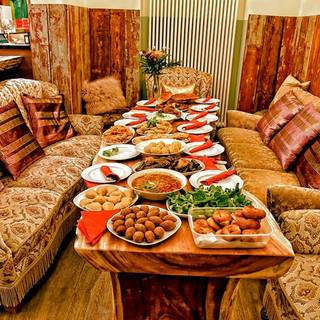 Tenur - Kurdische Küche, Café, Bar