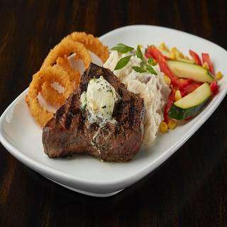 MR MIKES SteakhouseCasual - Vernon