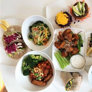 Fresh Restaurant - Yonge and Eglinton
