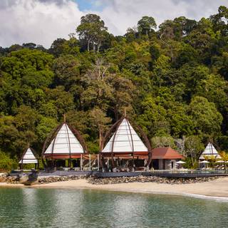 The Beach Grill & Bar - The Ritz-Carlton, Langkawi