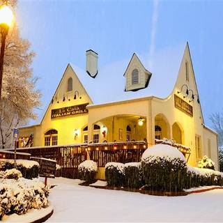 La Casa Italian Grill