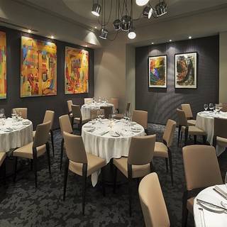 The Oval Room