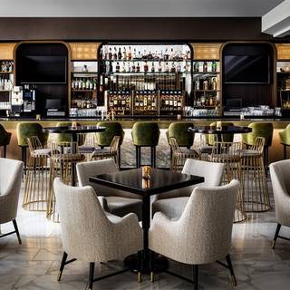 10 Restaurants Near Intercontinental Hotel Chicago Opentable Upstairs At The Gwen