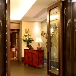 Peking Garden, Alexandra House