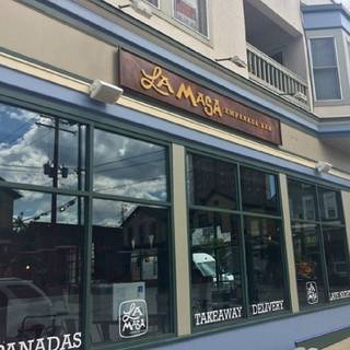 La Masa Empanada Bar