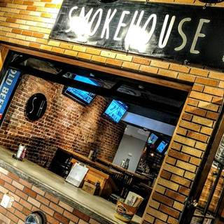 SmokeHouse Tailgate Grill