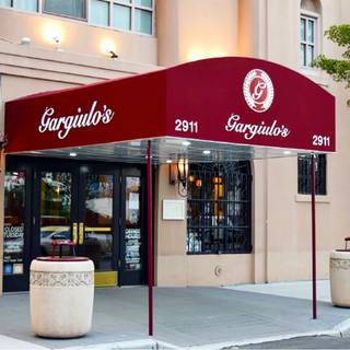 10 Restaurants Near Coney Island Opentable Gargiulo S Restaurant