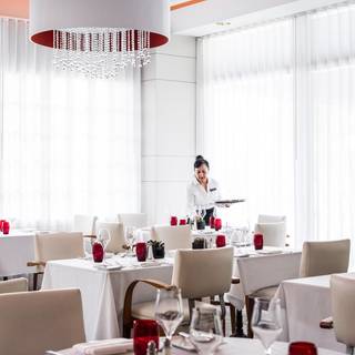 La Riviera - Pullman Miami Airport