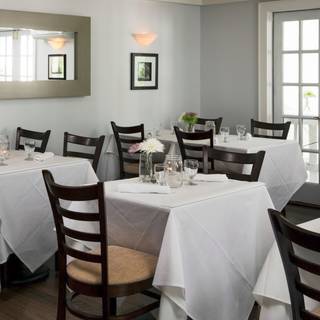 Osprey Bar & Lounge