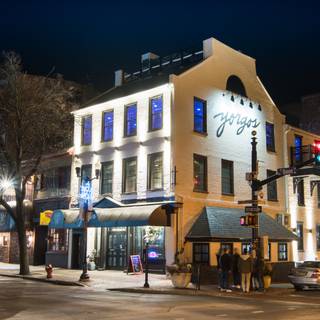 Yorgos Restaurant & Lounge