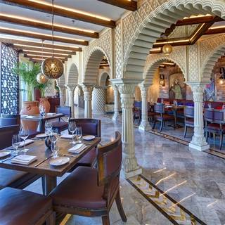 Khyber - Dukes Hotel Dubai