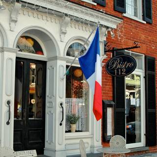 Bistro 112