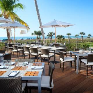 62 Best Waterfront Restaurants In Marco Island Opentable The Deck At 560 Hilton Marco Island Resort And Spa