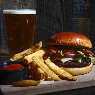 72 Tavern & Grill