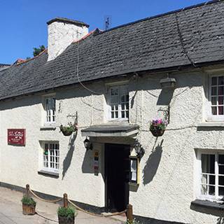 The Fox and Hounds Llancarfan