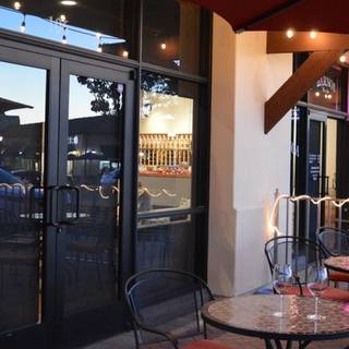 Barnoa Wine Company