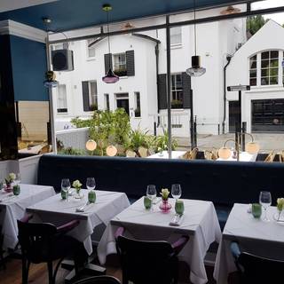 Chakra Kensington