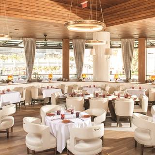 Giada - The Cromwell