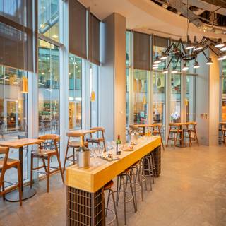 Notes Coffee Roasters & Bar Moorgate