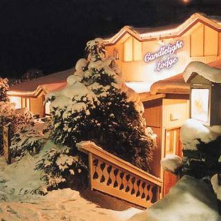 Candlelight Lodge