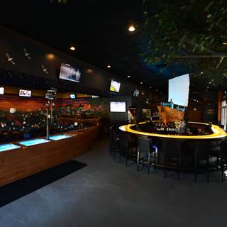 63 Best Live Music Restaurants In Jacksonville Beach Opentable Yummy Crab Seafood Restaurant And Sports Bar