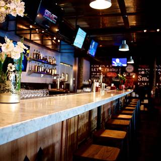 District One Kitchen & Bar