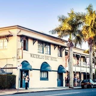 Waterloo Bay Hotel
