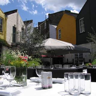Amici Mediterranean Bar & Grill - Kennington's Secret Garden