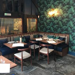 Loxley's Restaurant & Wine Bar