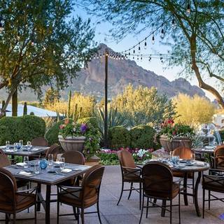 Lincoln Steakhouse and Bar 1936 - JW Marriott Camelback Inn