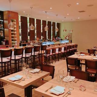 Jing Asian Fusion | Sushi & Raw Bar