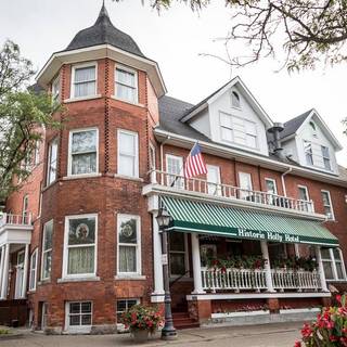 Holly Hotel Restaurant