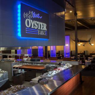 52 Restaurants Near Austin Convention Center Opentable Cafe Blue Downtown