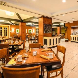 10 Restaurants Near Highland Mall Opentable 124 Restaurants Available Nearby