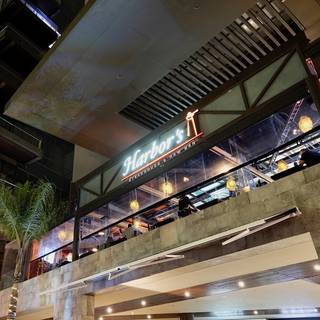 Harbor's Steakhouse & Raw Bar - Angelopolis