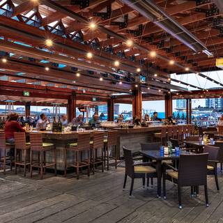 The Deck Kitchen & Bar at Pacific Gateway Hotel