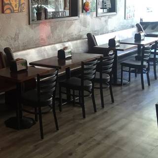 Clark's Bistro & Pub