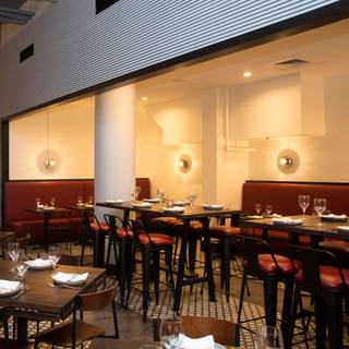 10 Restaurants Near Empire State Building Opentable 800 Degrees Woodfired Kitchen
