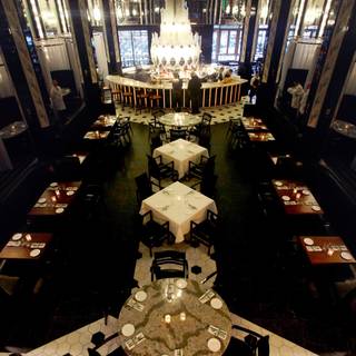 10 Restaurants Near Minneapolis Marriott City Center Opentable 35 Restaurants Available Nearby Fhima S Minneapolis