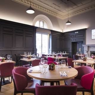 The Grosvenor Arms and Lounge