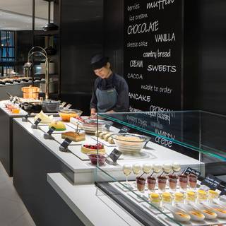 JW Cafe - JW Marriott Hotel Hong Kong