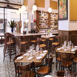 La Isla Restaurant - Uptown