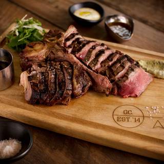 Clifford's Grill & Lounge- voco Hotel Gold Coast