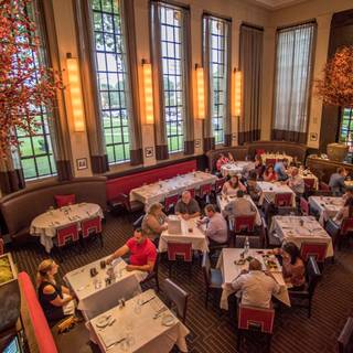 Tellers: An American Chophouse
