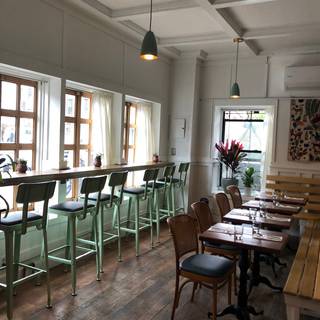 Madcap Cafe