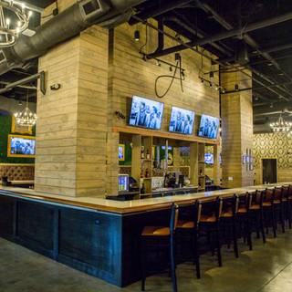 Ainsworth Nashville