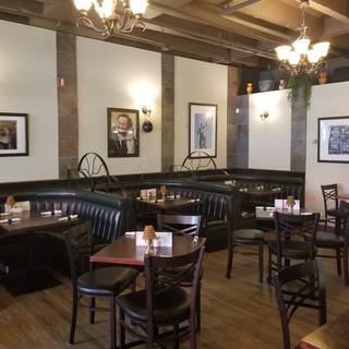 Diwan Arabian Cuisine & Lounge