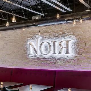 Noir Restaurant & Lounge