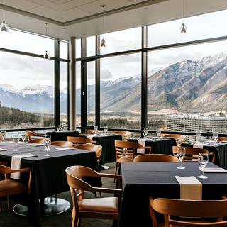 Three Ravens Restaurant & Wine Bar