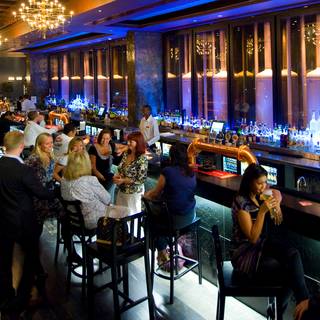 Stills Restaurant & Bar - Crowne Plaza Hotel Yas Island